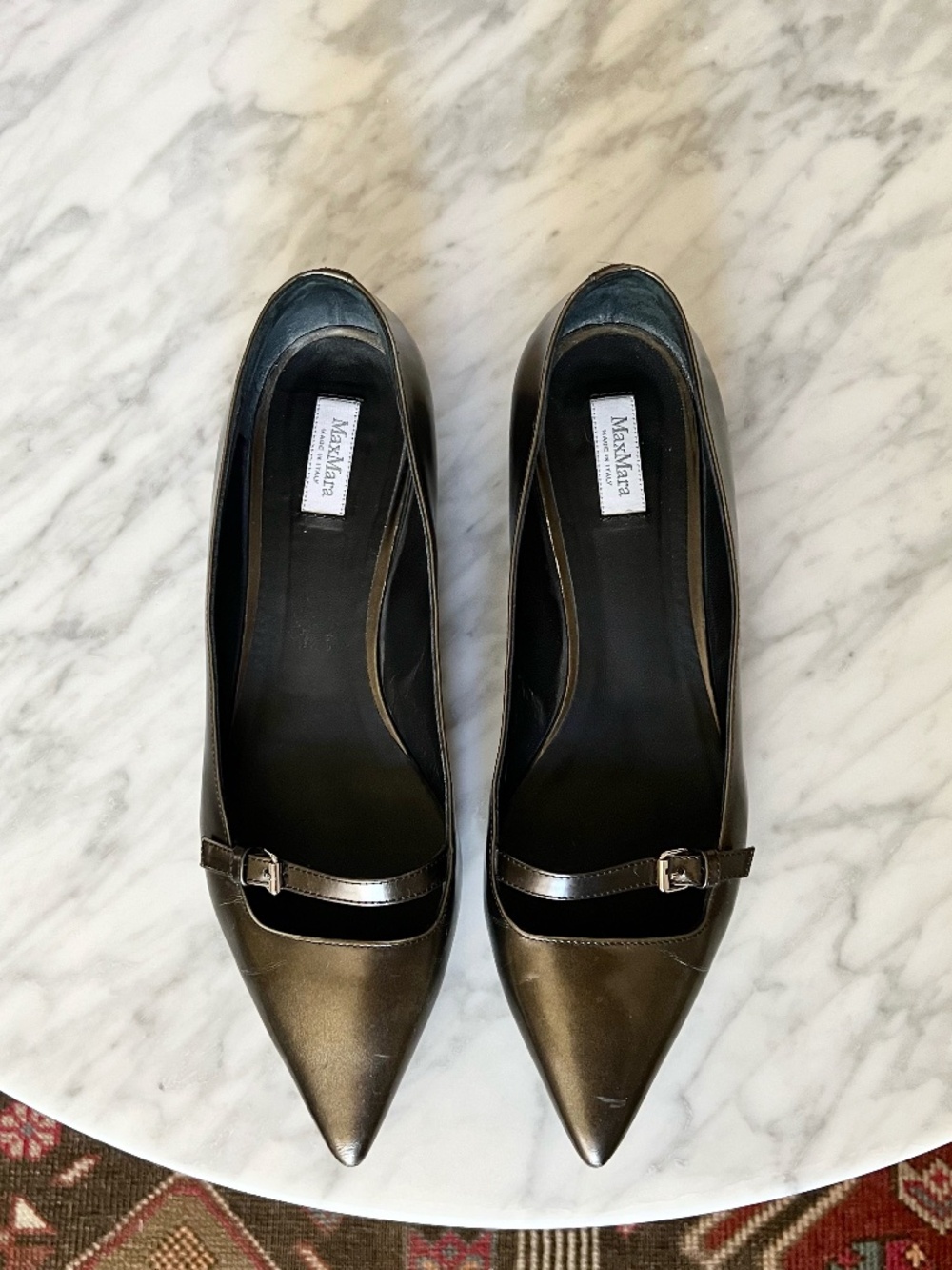 Max Mara Pewter Leather Pointed Toe Mary Jane Flats EU 39.5 - Picture 2 of 9